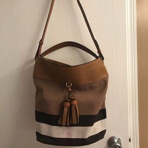 Burberry Ashby hobo
